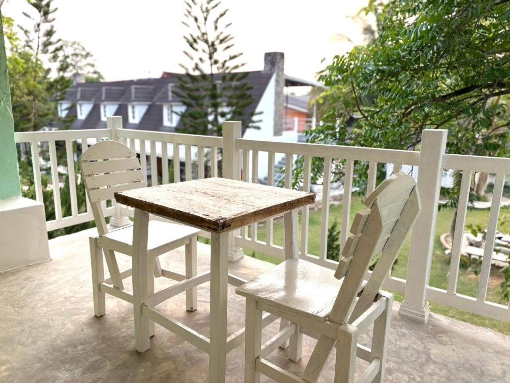 Charisma Resort Suan Phueng Esterno foto