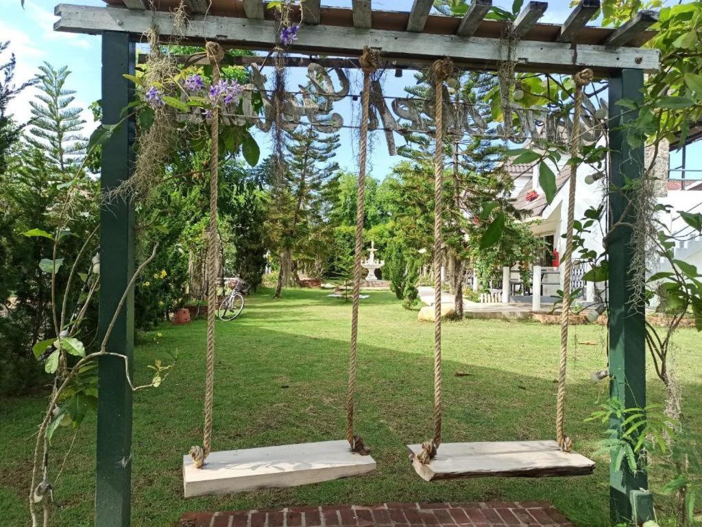Charisma Resort Suan Phueng Esterno foto